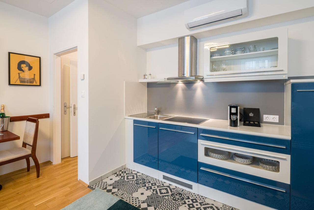 Western Celebrity Apartahotel Viena