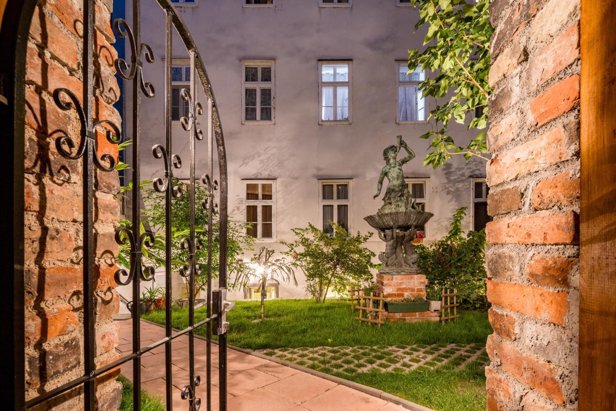 Apartahotel Western Celebrity Viena